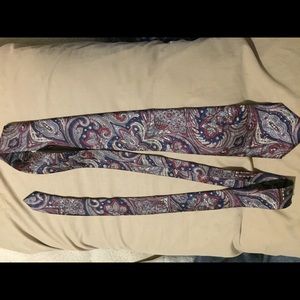 Manhattan extra long neck tie.